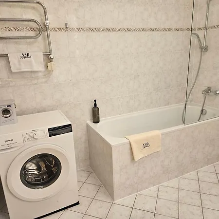 Apartment Panorama View Design Apts In Old Town - Free Parking *