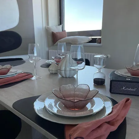 Panorama View Design Apts In Old Town - Free Parking Apartamento Bratislava