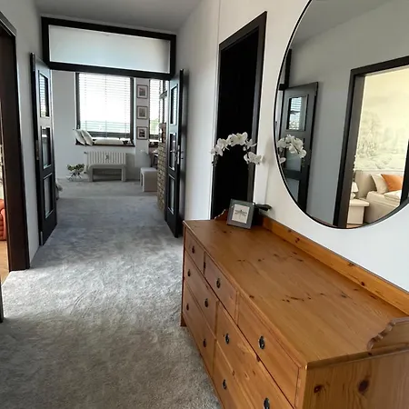 Panorama View Design Apts In Old Town - Free Parking