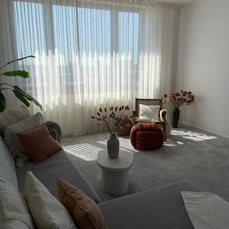 Apartment Panorama View Design Apts In Old Town - Free Parking