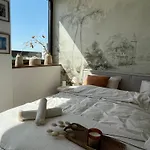 Panorama View Design Apts In Old Town - Free Parking